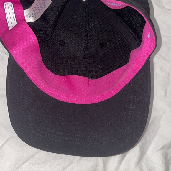 Ivivva hat - Picture 10 of 12